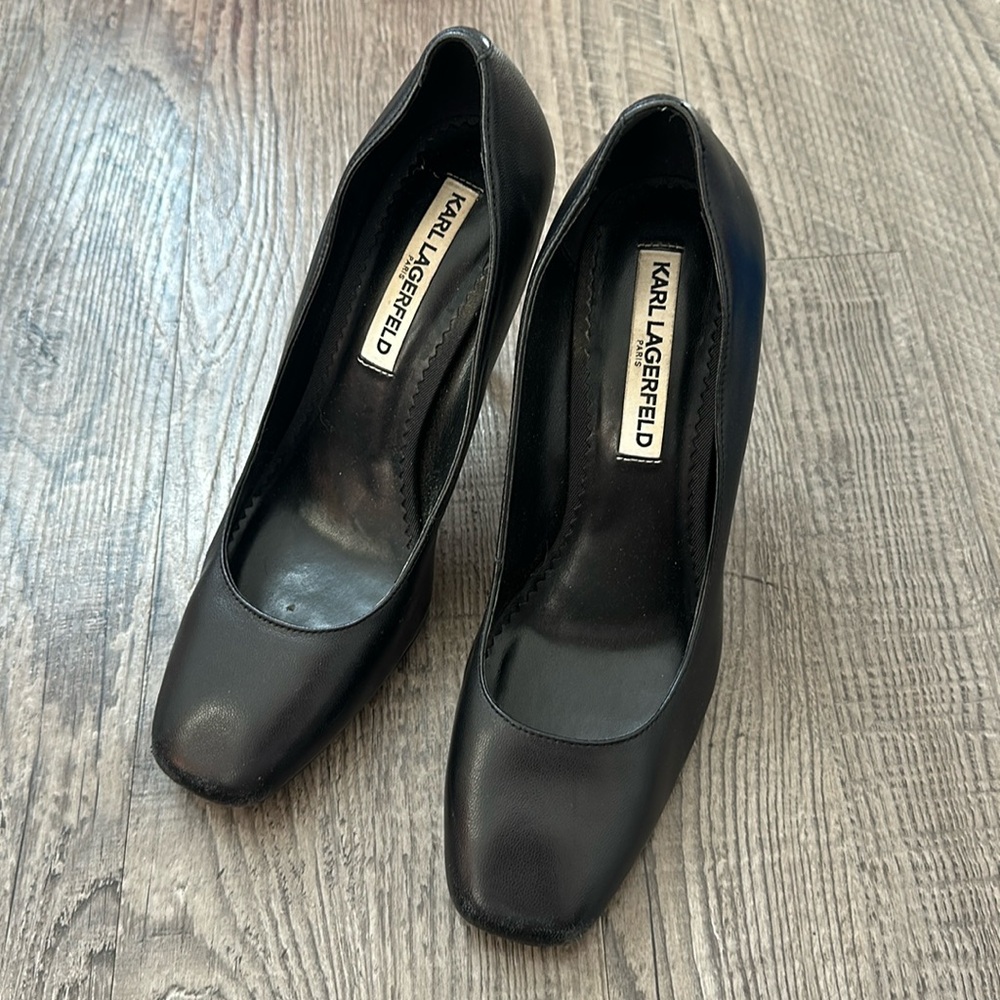 Karl Lagerfeld black leather heels